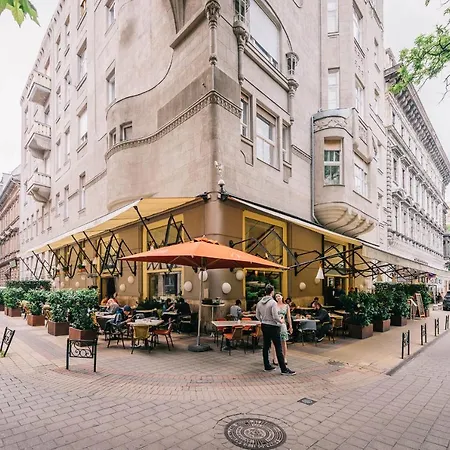 Venus - Paulay Ede I Apartman