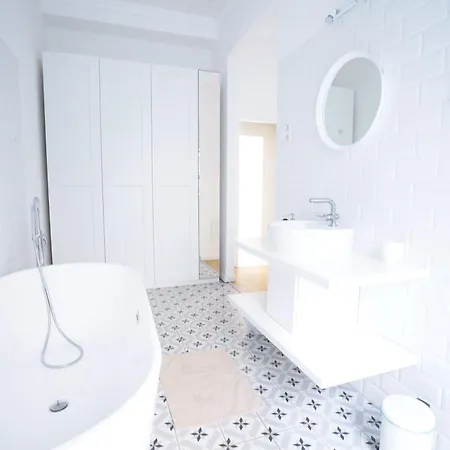Venus - Paulay Ede I Apartman