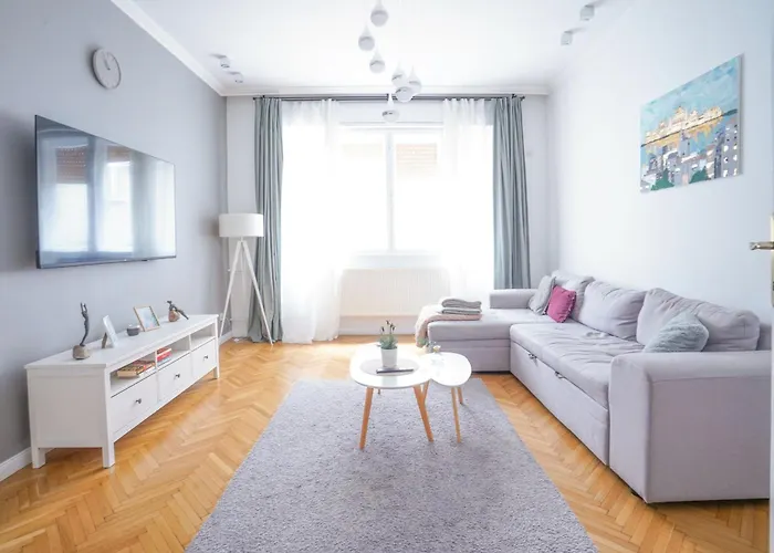 Venus - Paulay Ede I Budapest