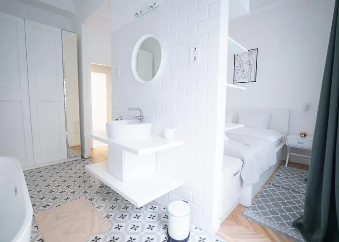 Venus - Paulay Ede I Appartement